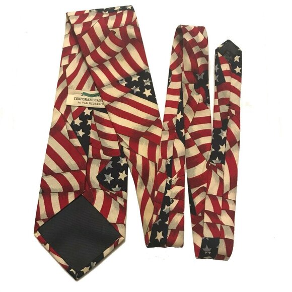 Van Heusen Corporate Casual Men's Tie Stars and Stripes Red White Blue 56 in - Picture 3 of 5